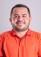 Retrato de NETO