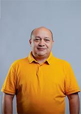 Retrato de SÉRGIO LEAL