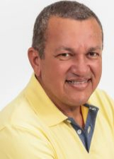 Retrato de CHARLES ALVES
