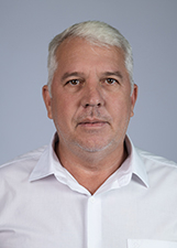 Retrato de GELSON DILL