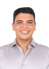 Retrato de JUNIOR TAVEIRA