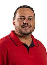 Retrato de GUSTAVO GOUVEIA