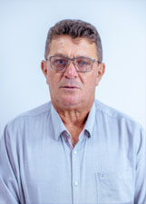 Retrato de ORLANDO MOURA