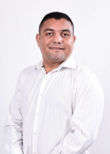 Retrato de LEO MADEIRA
