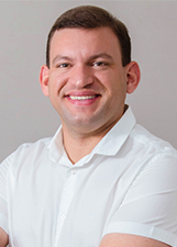 Retrato de DR CLAUDIO NETO