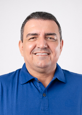Retrato de LUCIANO MAIA