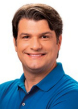 Retrato de LEO BEZERRA