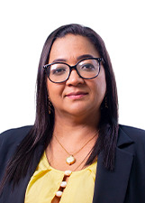 Retrato de JANAÍNA MENDES