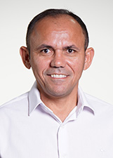 Retrato de FLÁVIO REDEIRO