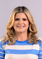 Retrato de CAROL MELO