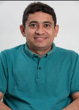 Retrato de REGINALDO NASCIMENTO
