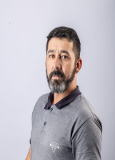 Retrato de JULIANO PETRUQUIO