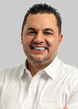 Retrato de DUDU BARBOSA