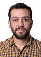 Retrato de RODRIGO CORDEIRO