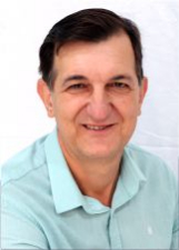 Retrato de ARI SCHMIDT