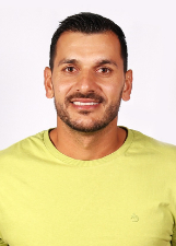 Retrato de RONI ROVINA