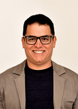 Retrato de VALDINEI FOGAÇA