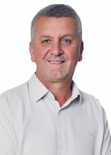 Retrato de HELIO SURDI