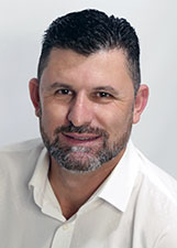 Retrato de GIL GOMES