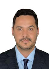 Retrato de LEANDRO ALBUQUERQUE