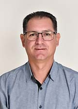 Retrato de VAL NARDI