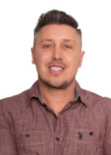 Retrato de FRANK PERUCI