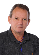 Retrato de CARLINHOS FERREIRINHA
