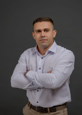 Retrato de TIAGO CORDEIRO