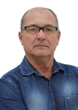 Retrato de CICERO CARONI