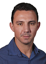 Retrato de CRISTIANO WEBER