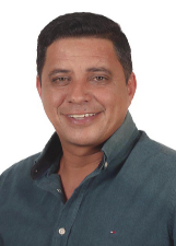 Retrato de EDMILTON FELICIANO