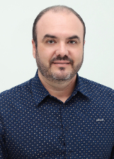 Retrato de HEDERSON GIACOMINI