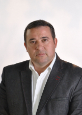 Retrato de LINDOMAR