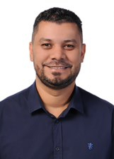 Retrato de CARLOS ROBERTO