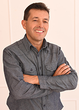 Retrato de CLEYTON VAZ