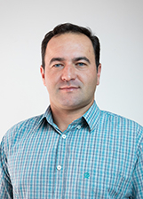 Retrato de RODRIGO LIU
