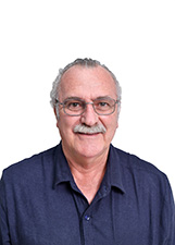 Retrato de SEZAR BOVINO