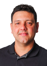 Retrato de ALEX CRESTANI