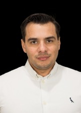 Retrato de THALES TAVARES