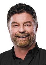 Retrato de DR MARCOS CESCHIN