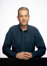 Retrato de ROBERTO POLONIA