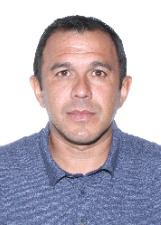 Retrato de MANO CARVALHO
