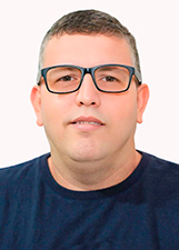 Retrato de DUDU LEITEIRO