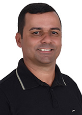 Retrato de NEM AMORIM
