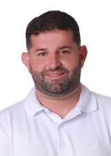 Retrato de JUNIO OLIVEIRA