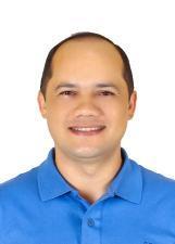 Retrato de EDVALDO BARROS