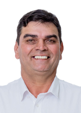Retrato de JUNIOR DE ERLES