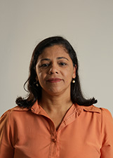 Retrato de NILVÂNIA DE GERALDO DE CABANAS