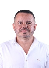 Retrato de RODRIGO BARROS