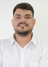 Retrato de CARLINHOS NOVAIS